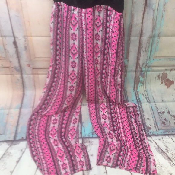 SALE ππ LIMITED TOO Sleeveless Romper/Jumpsuit - Picture 3 of 5